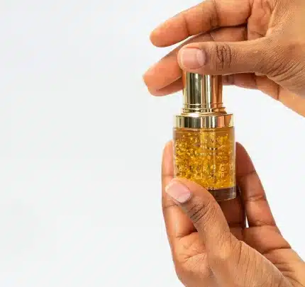 anti-ageing serum Supreme Glow Elixir